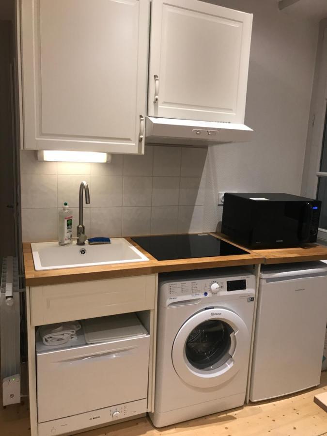 Sur La Colline Apartment Lyon Exterior foto