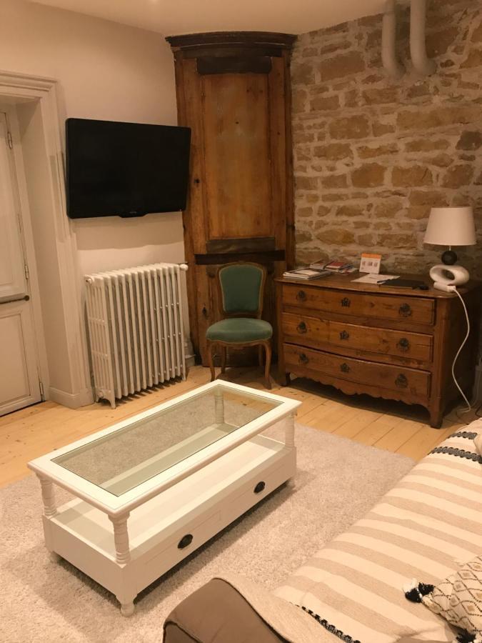 Sur La Colline Apartment Lyon Exterior foto